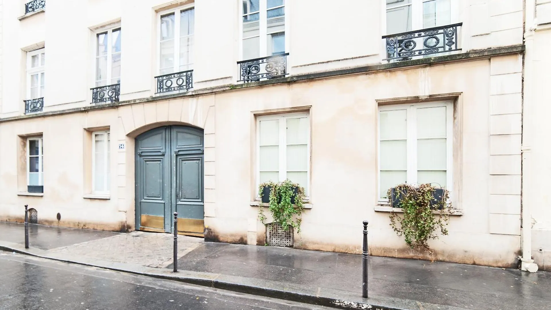 Pavillon Marais Paris